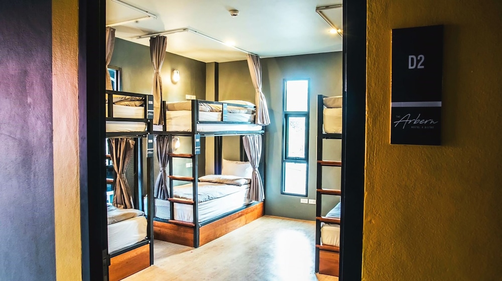 The Arbern Hostel x Bistro 31/50