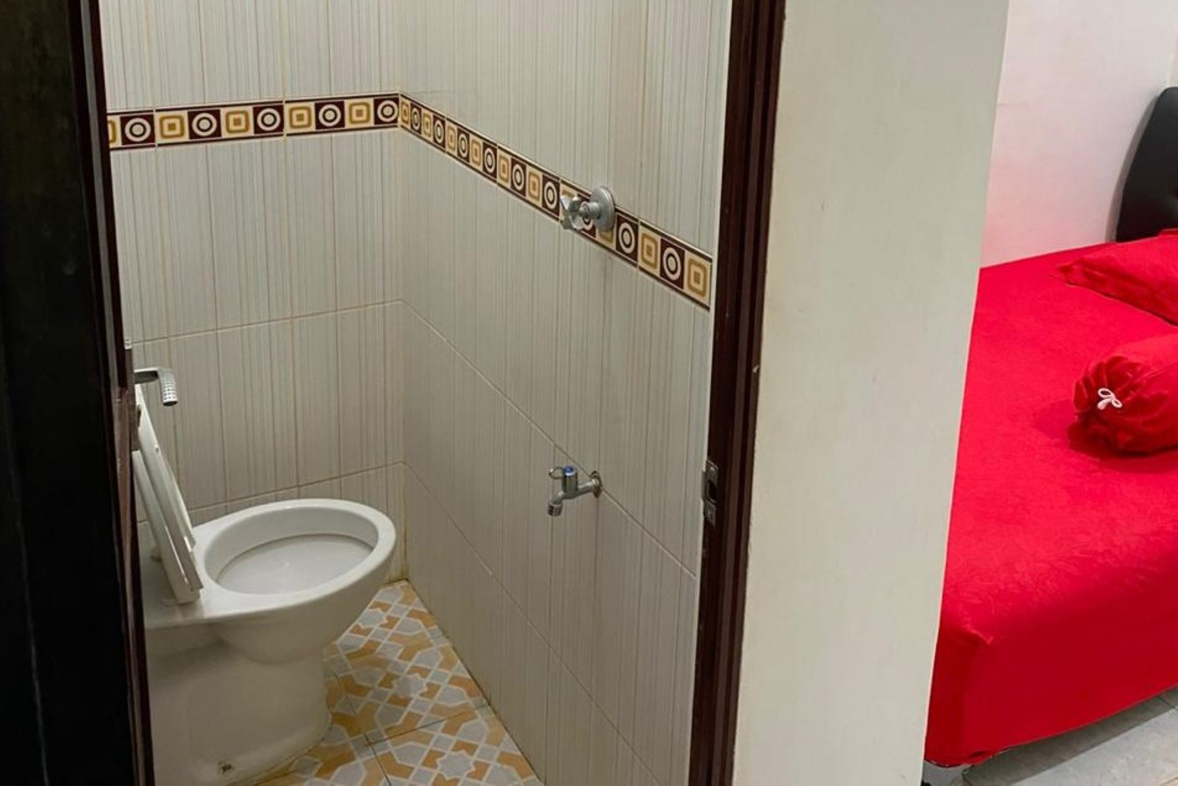 Radja kost landak baru / Guest House 10/11