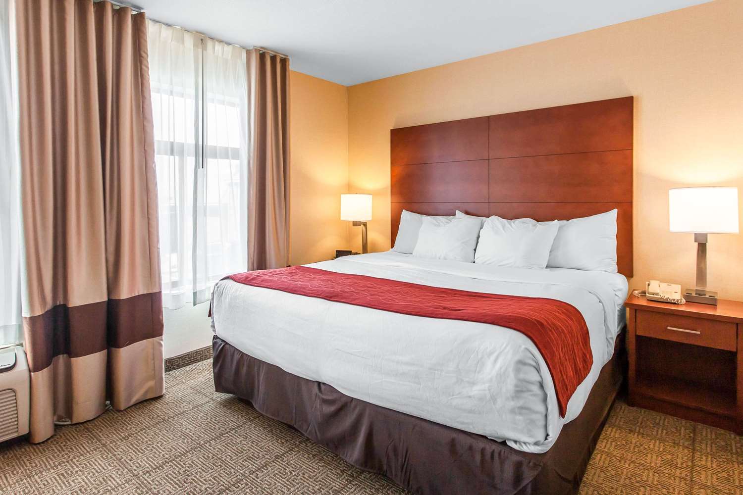 Comfort Inn & Suites Near Fallon Naval Air Station 4/18
