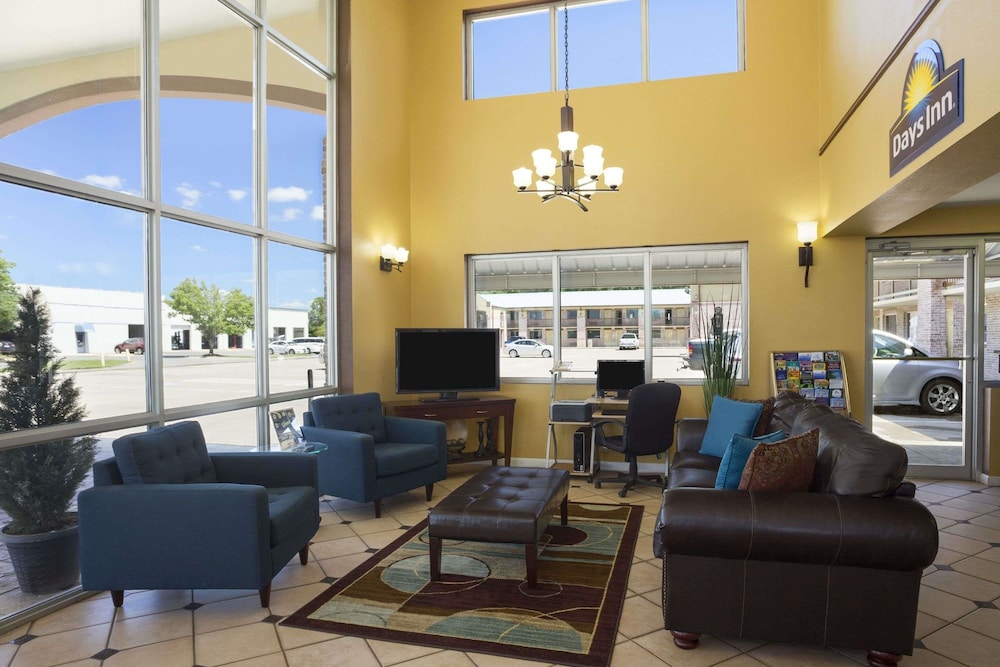 Days Inn By Wyndham Conway 25/33