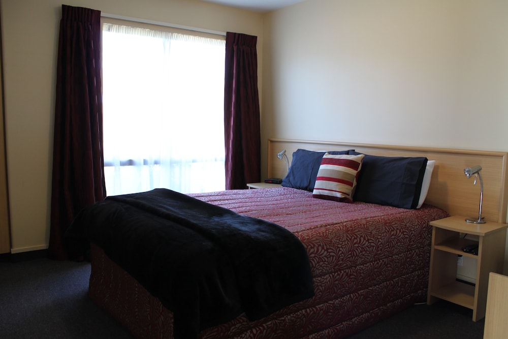 2 Bedrooms, Executive, Suite, Apartment, Kitchen