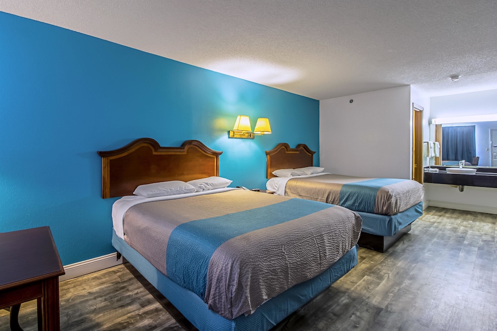 Motel6 Grand Rivers, KY 29/59