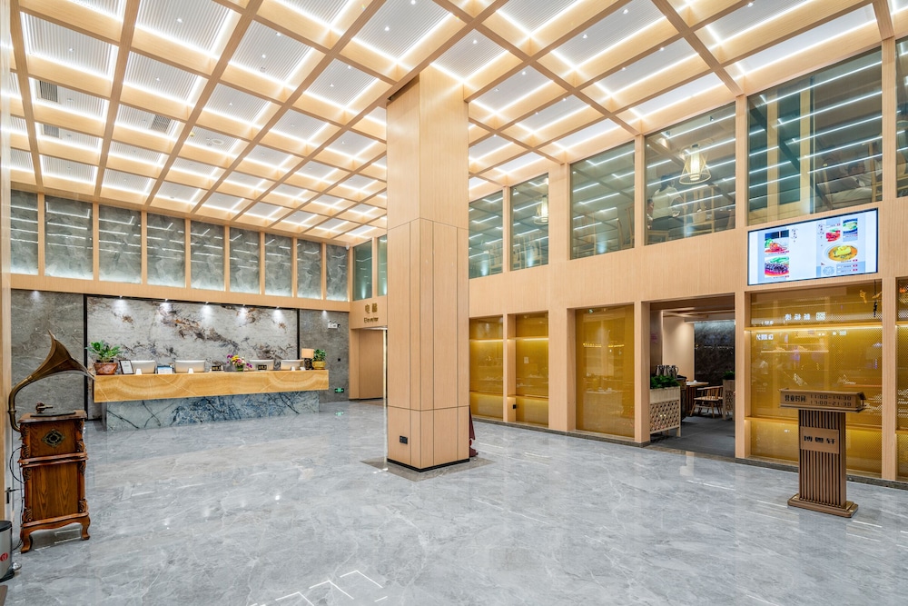 GUANGZHOU BOYI HOTEL 5/50