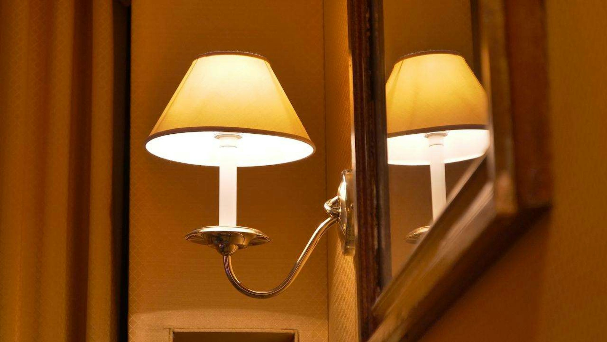 Hotel 501 11/46