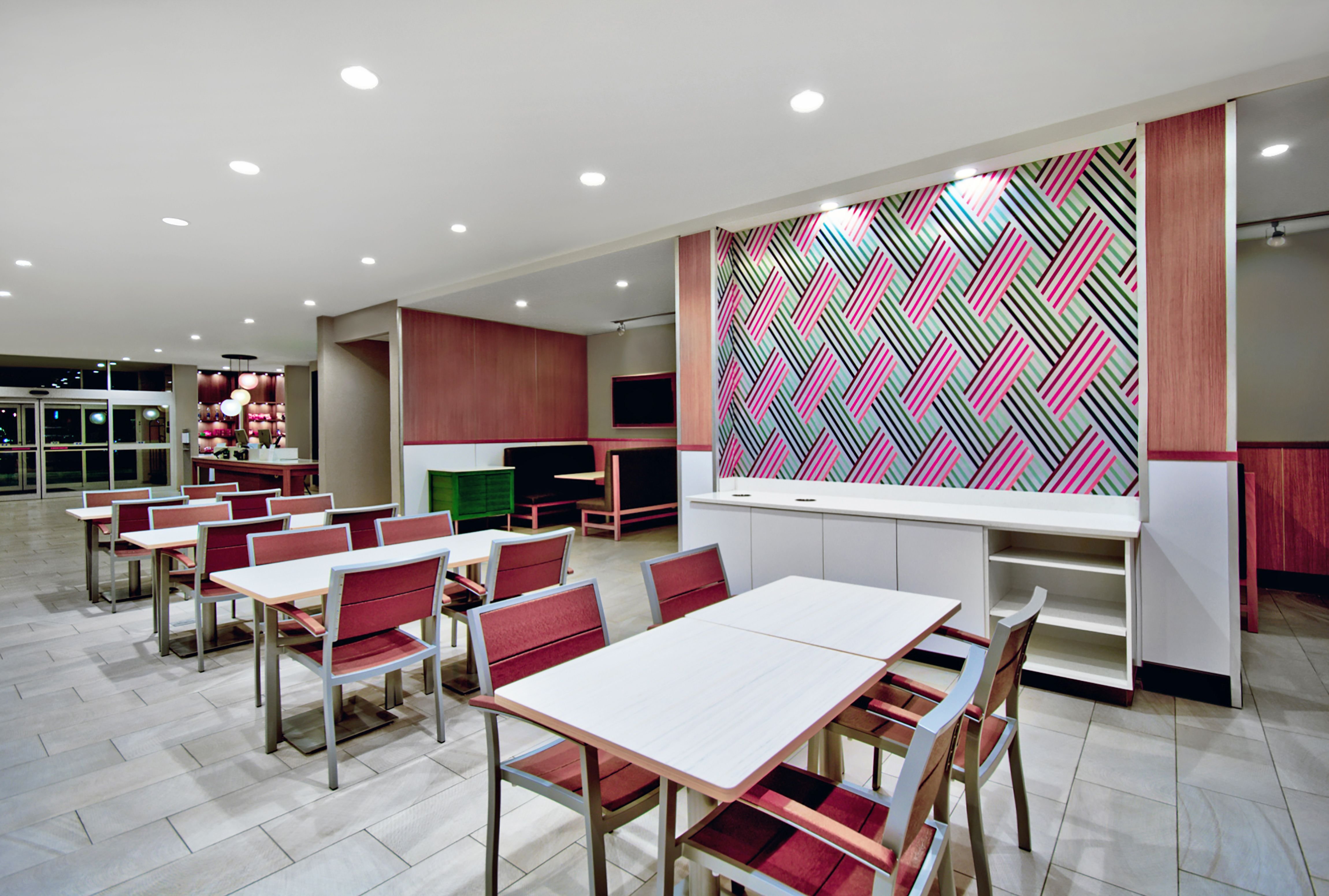 Holiday Inn Erie 47/64