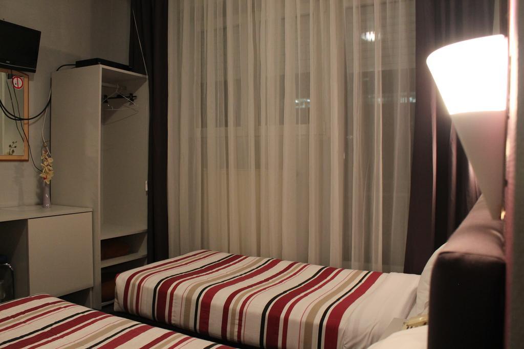 Yasha Hotel 12/17