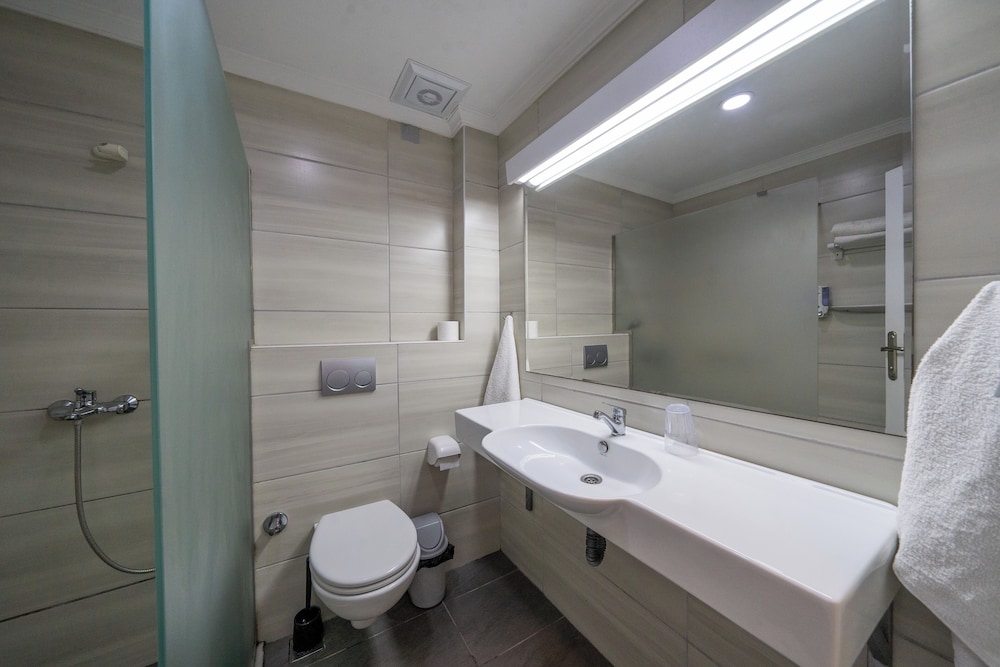 Artunc Boutique Hotel 49/50