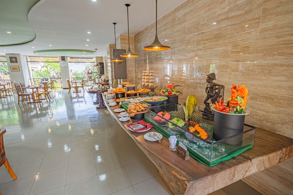 The Grand Santhi Hotel 48/69