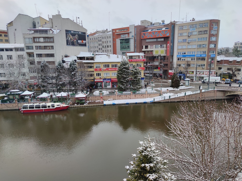 Atos Otel 30/47
