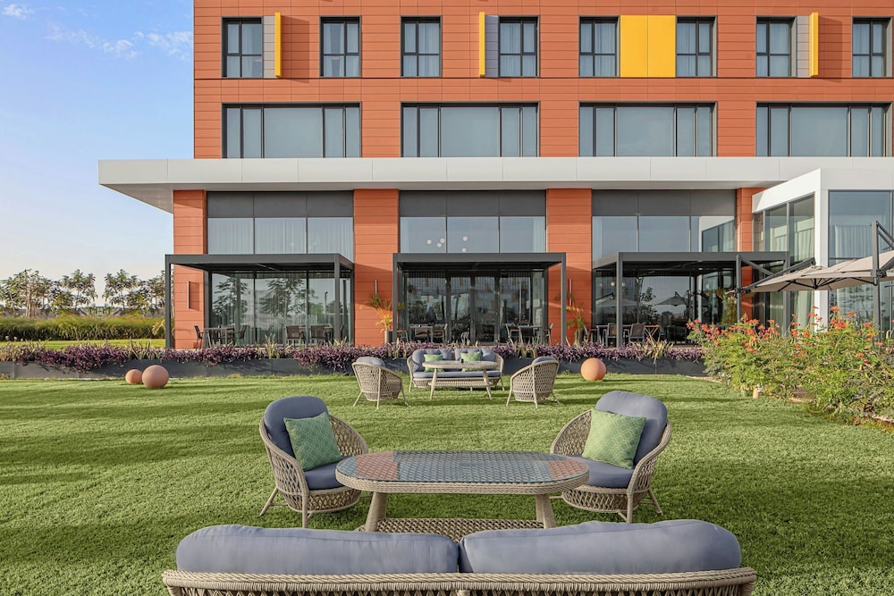 Courtyard by Marriott Dakar Diamniadio 85/89