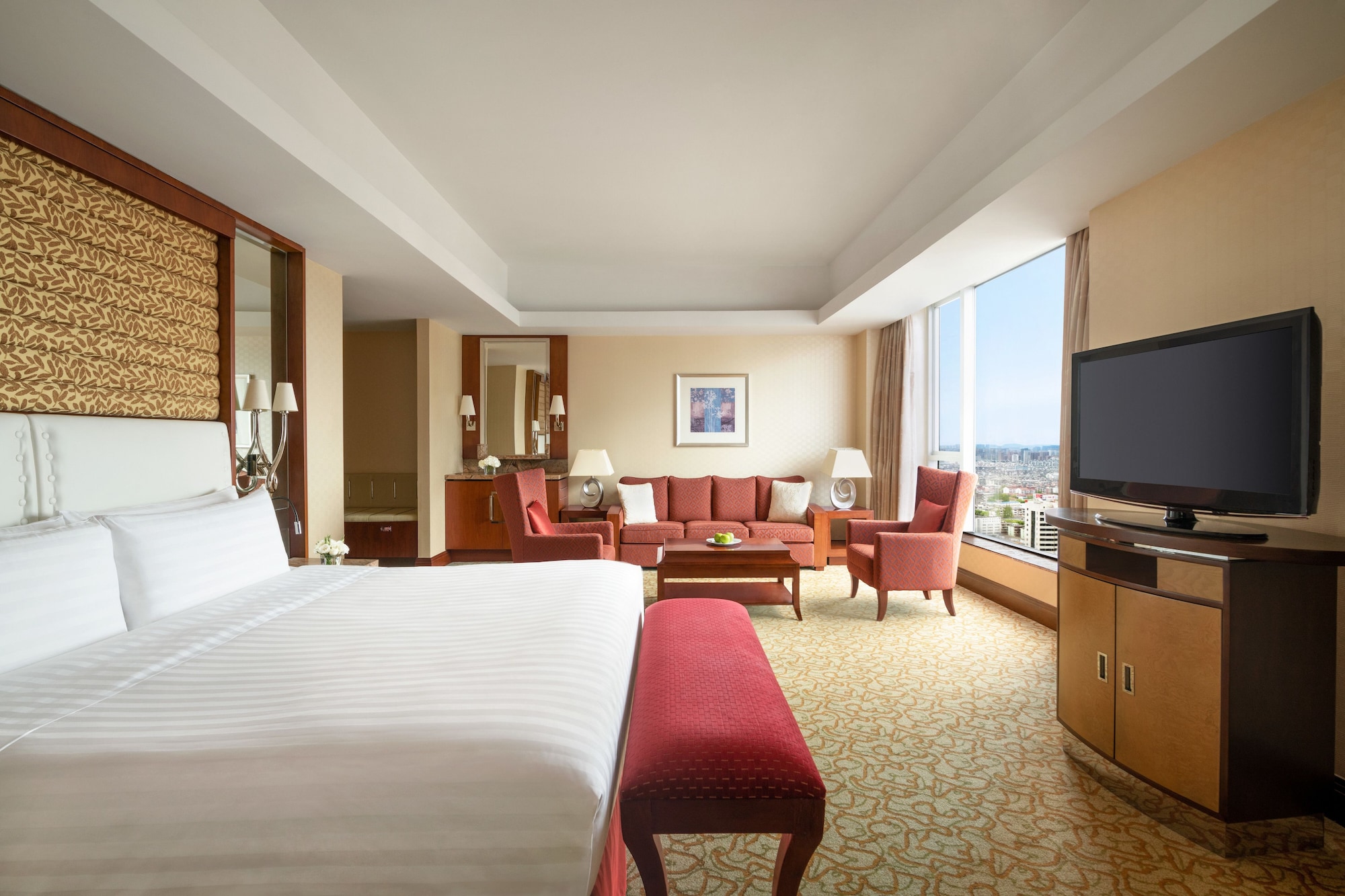 Horizon, Club, Premier, King Bed