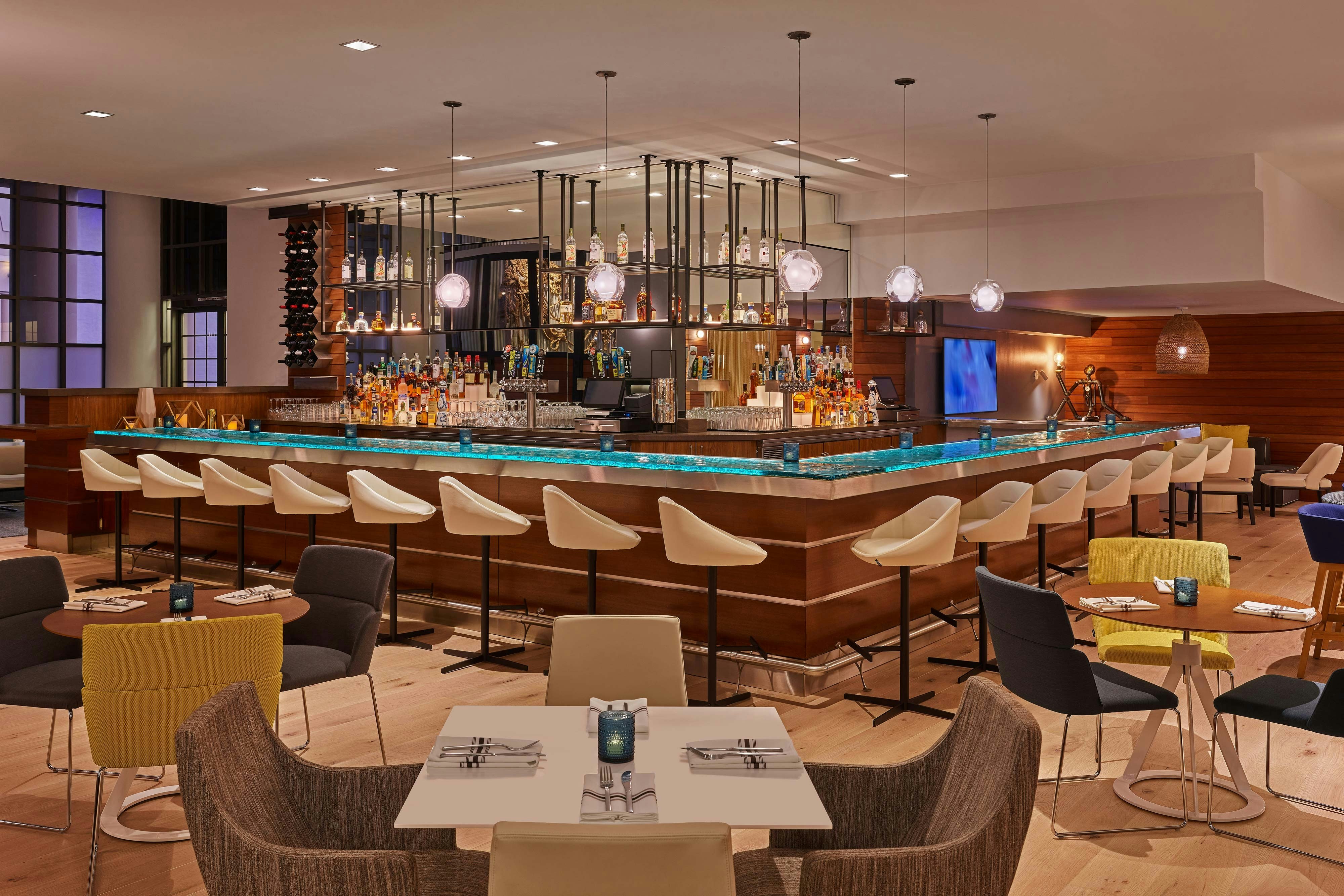 Westin Gaslamp Quarter 40/61