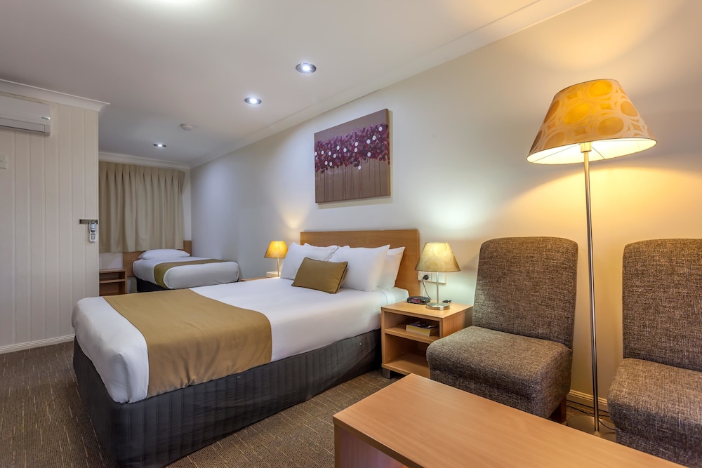 Best Western Tuscany On Tor Motor Inn 8/29