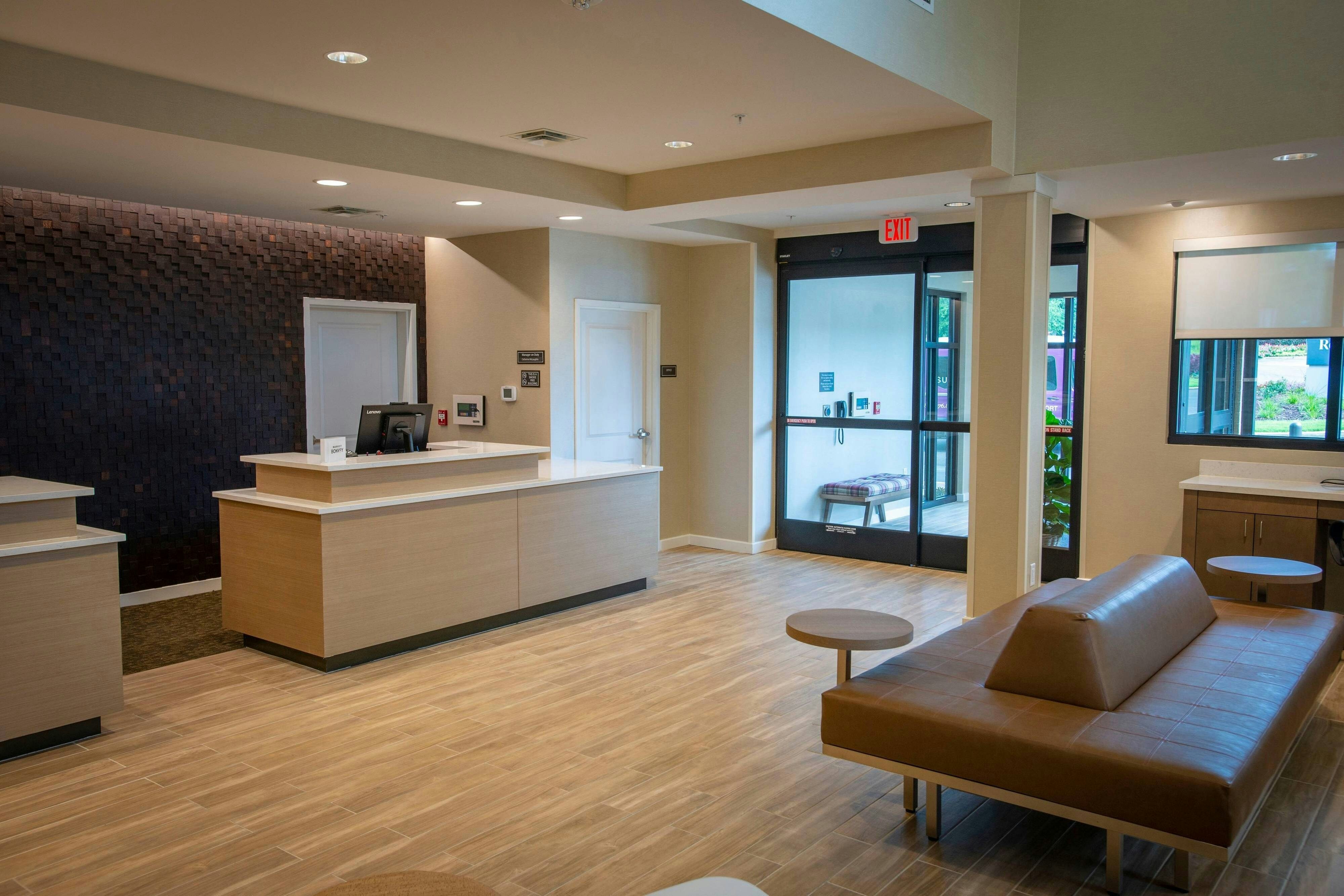 Residence Inn By Marriott Pensacola Airport/Medical Center 8/48