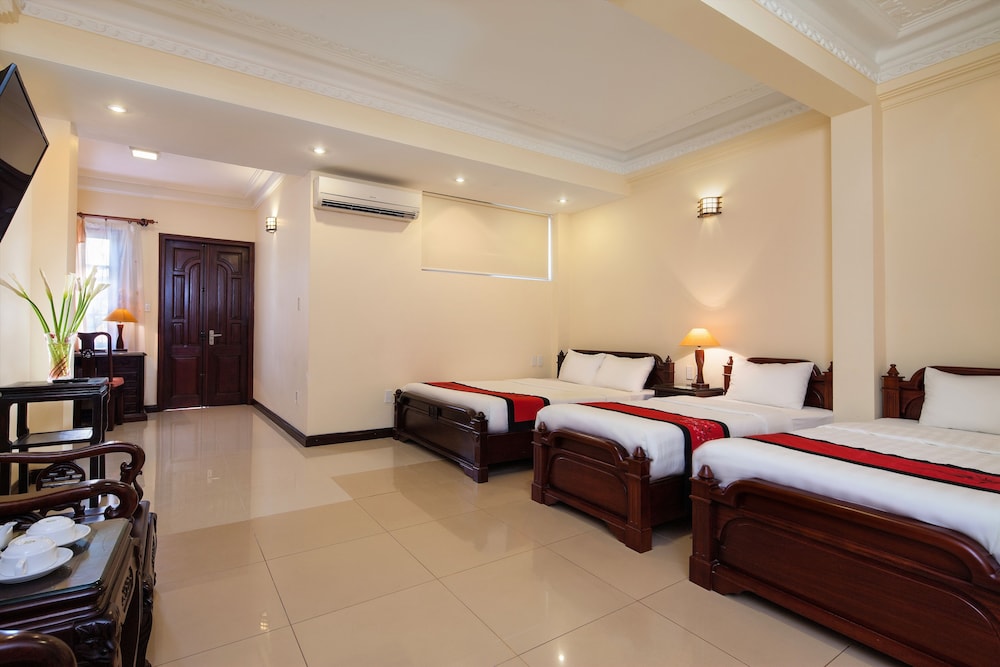 Lucky 3 Hotel 19/36