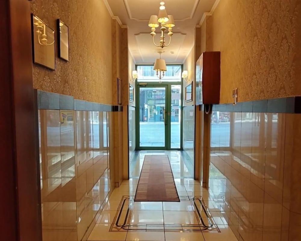 Alexandria Hotel 7/50