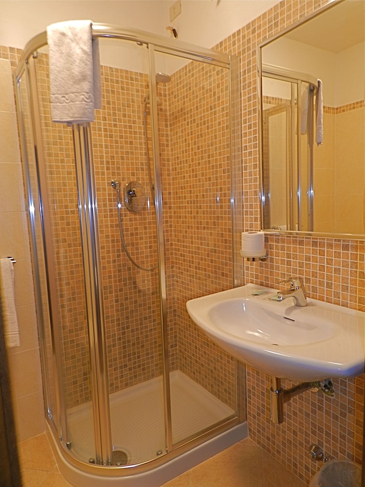 Hotel Desiree 43/62