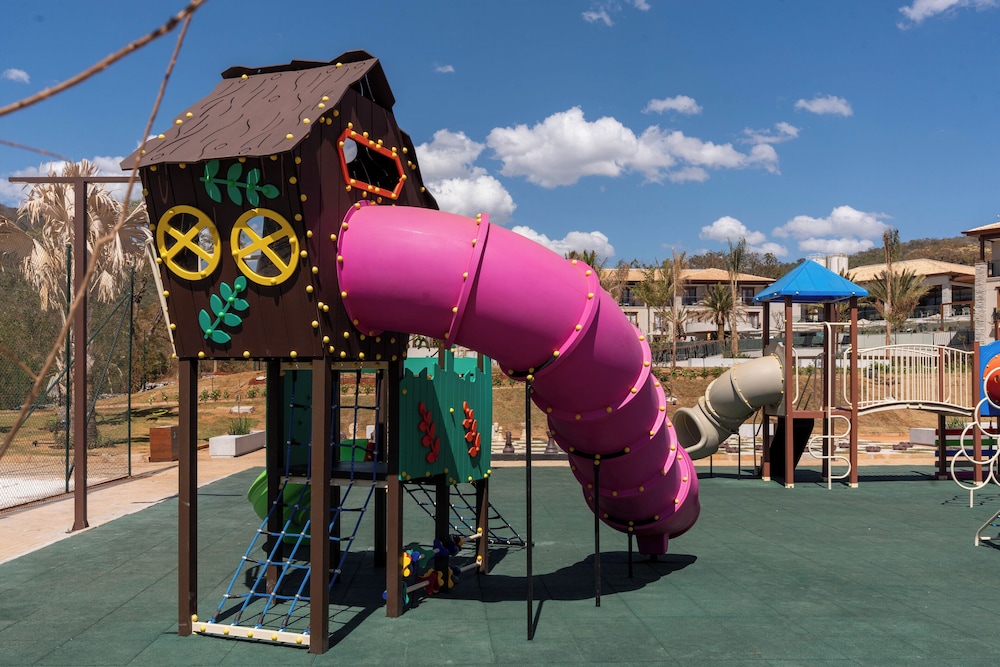 Pyreneus Residence – GAV Resorts 64/74