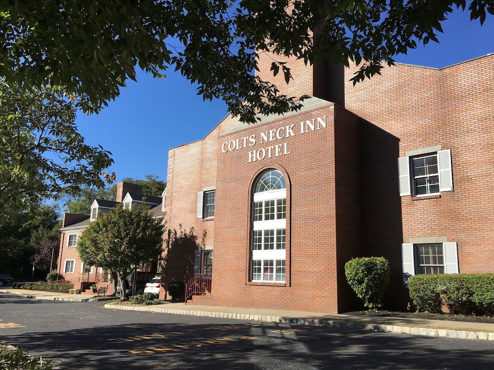 Colts Neck Inn Hotel 6/64