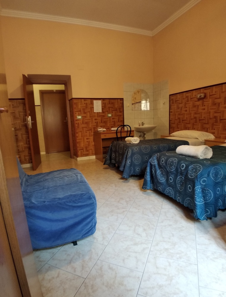 Hotel Cressy 48/63