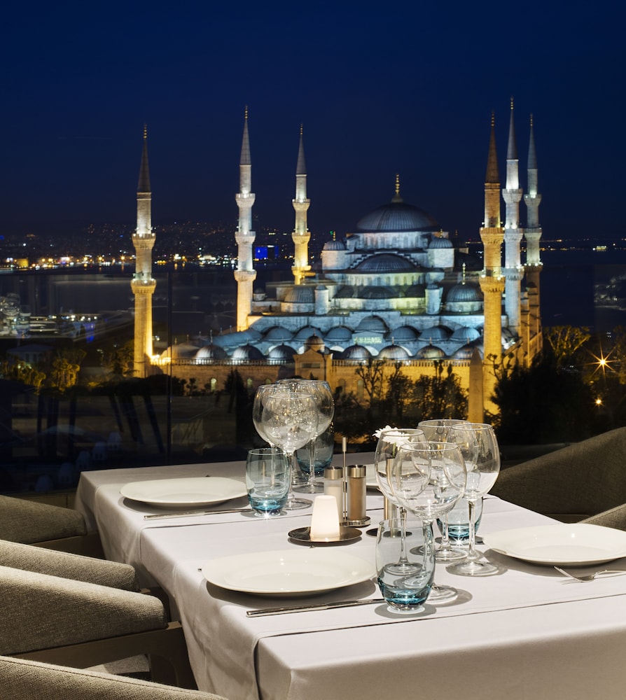 Hotel Arcadia Blue Istanbul 38/42