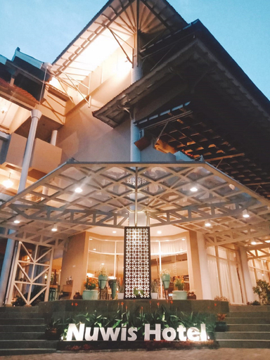 NUWIS Hotel & Convention، Ambarawa 1/11