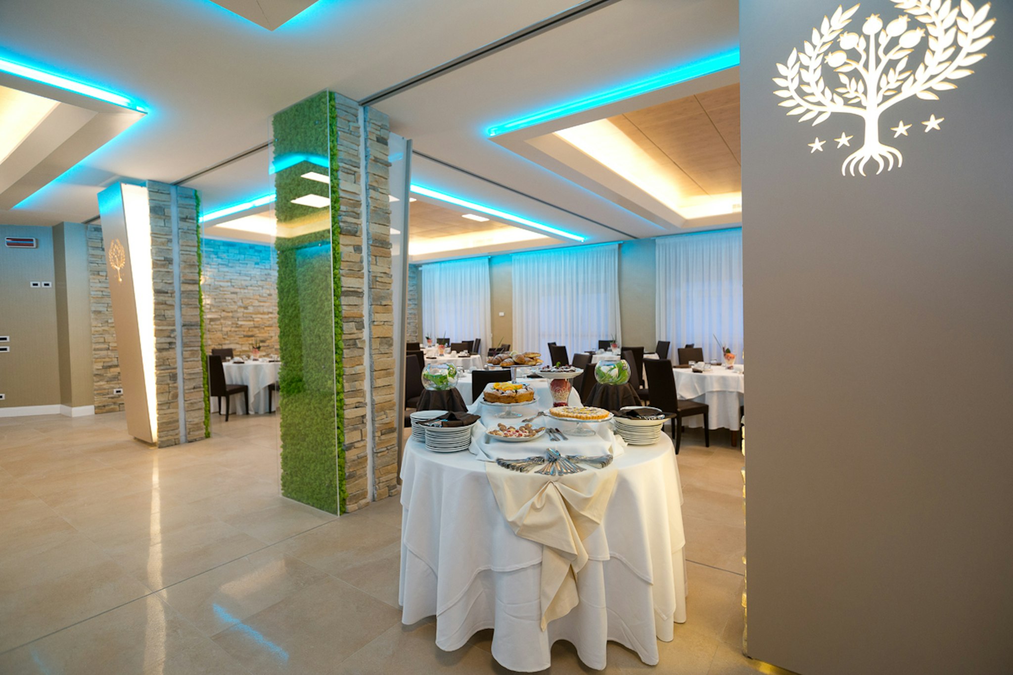 ELE Green Park Hotel Pamphili 43/65