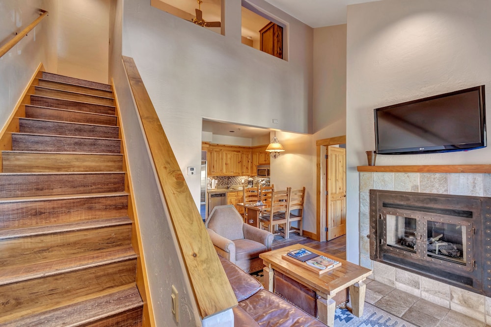 Mountain Lodge Telluride 42/73