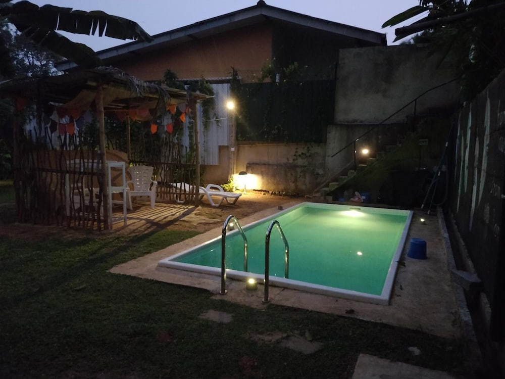 Anne's Maisonnette 48/50