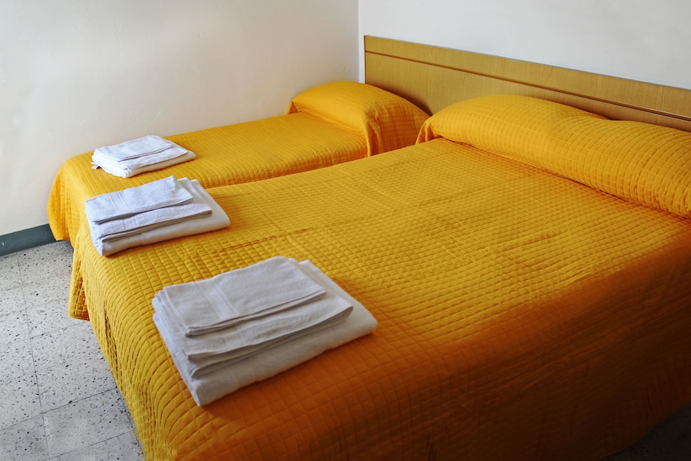 Hotel Montefiore 18/35