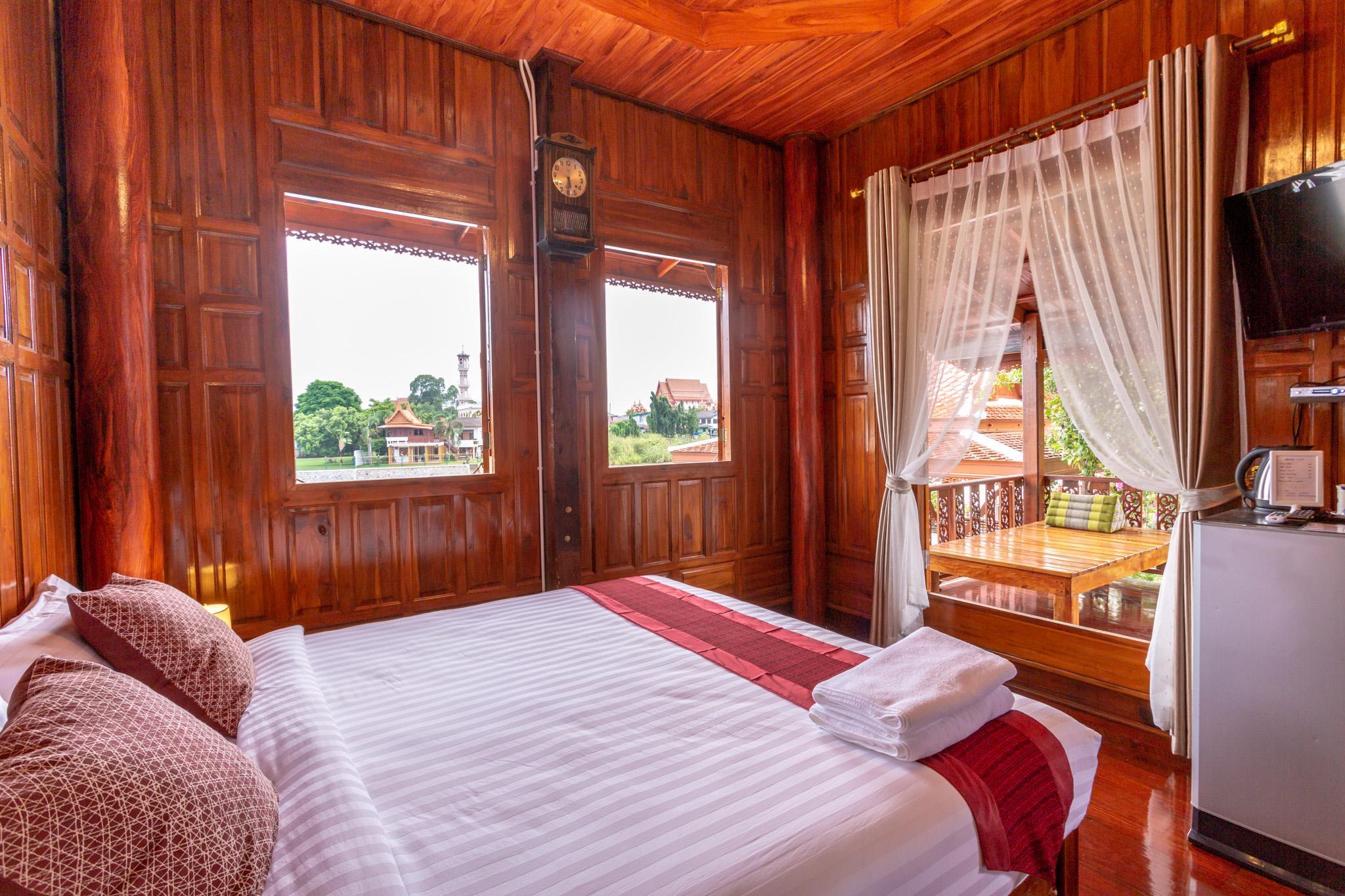 1 Bedroom, Villa, King Bed, River Front