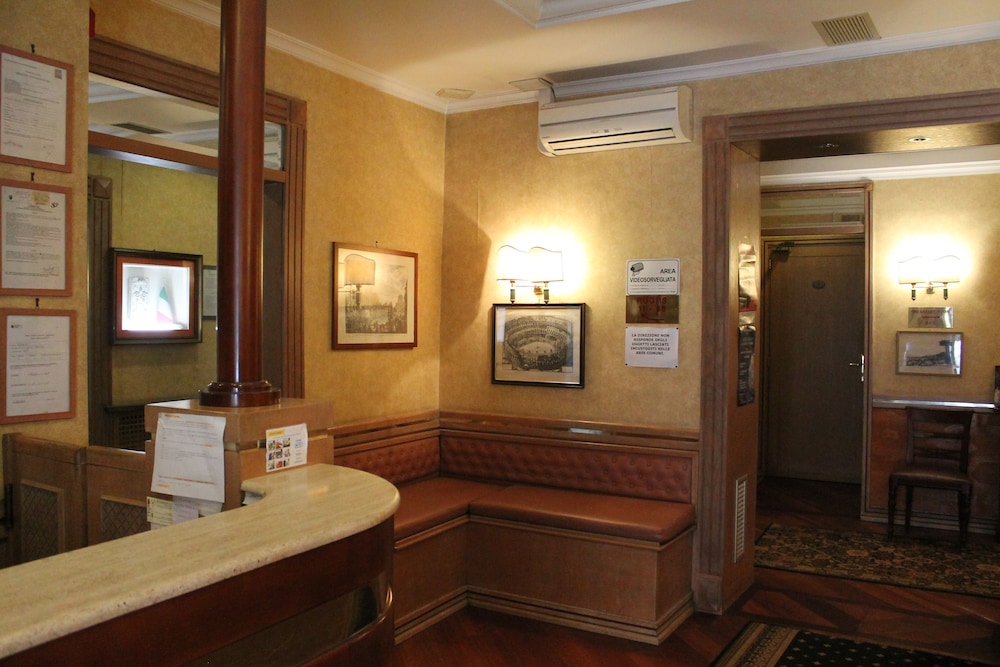 Hotel Pomezia 15/28