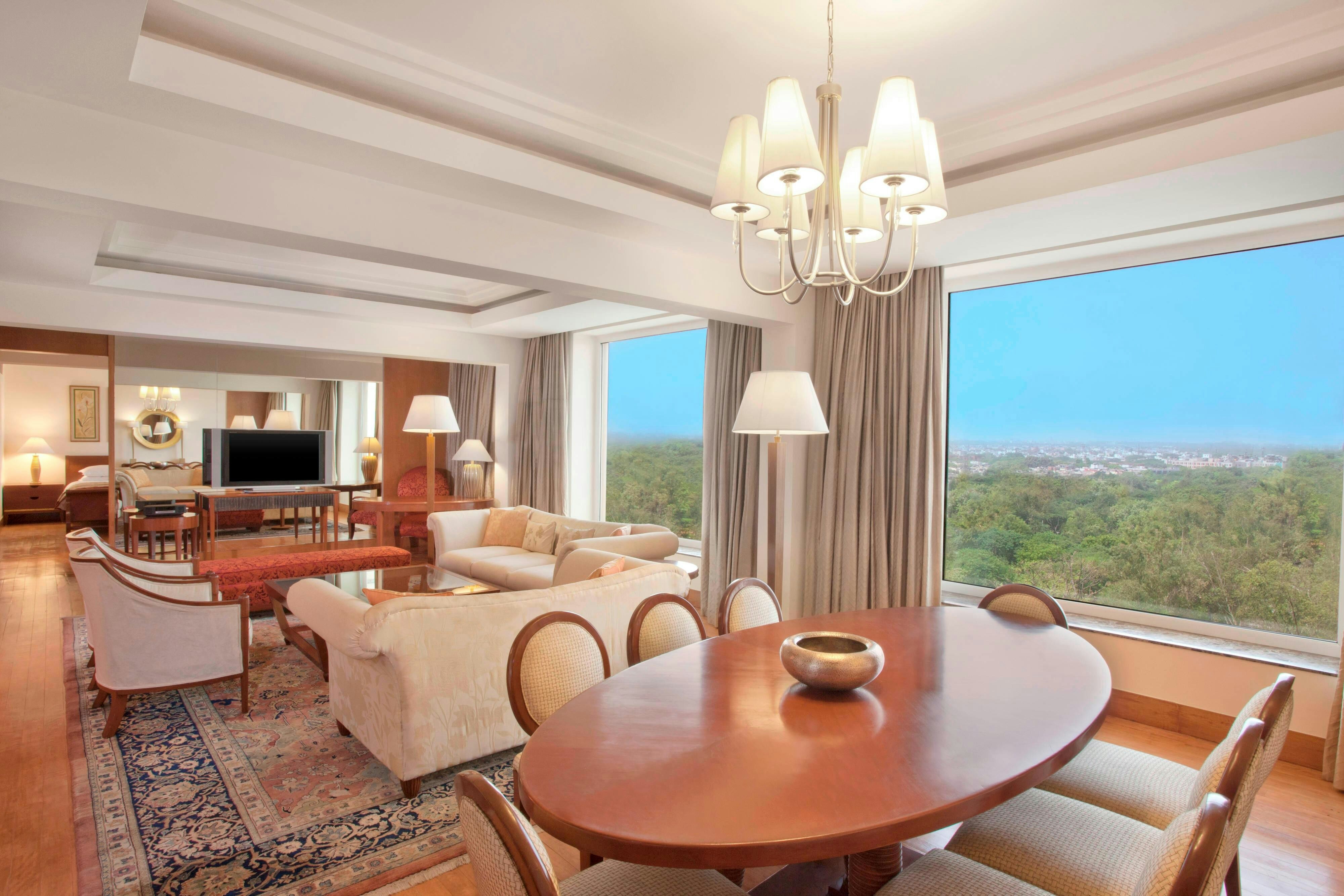 Sheraton New Delhi 17/40