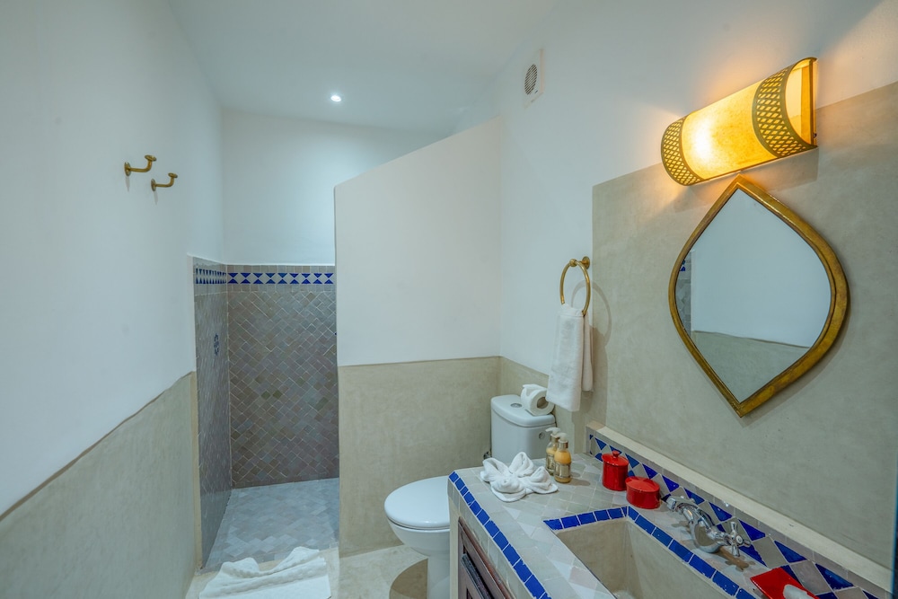 Riad Lumiere D Orient 18/73