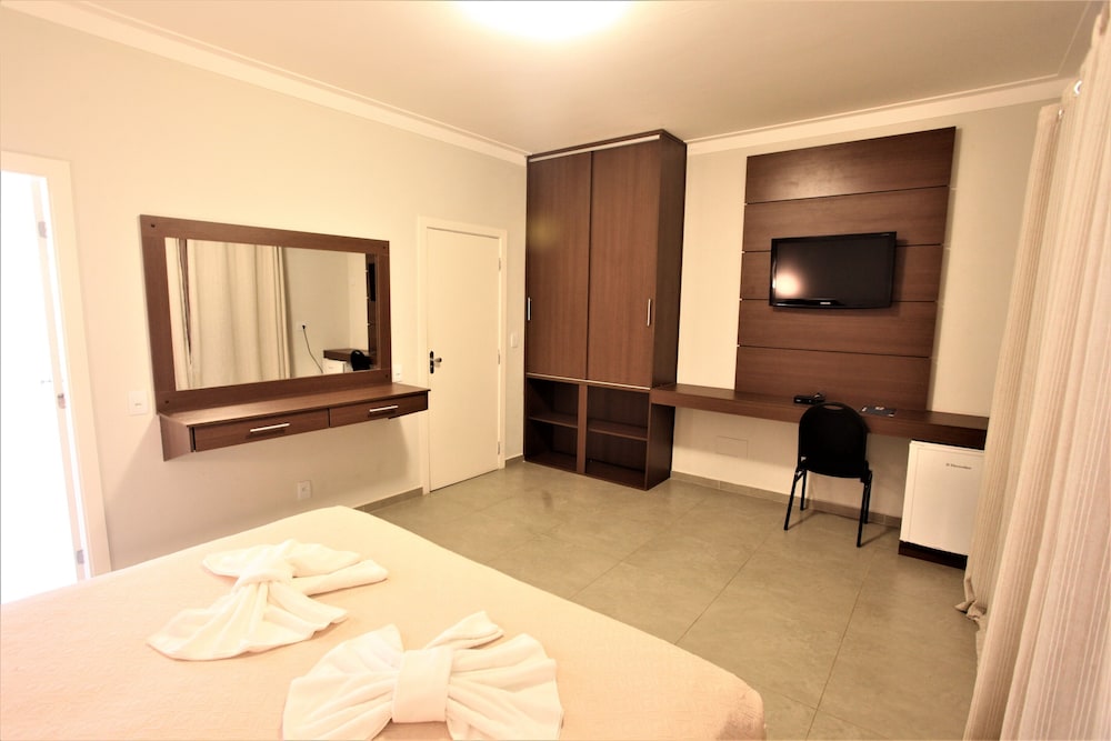Hotel Fernandao 10/66