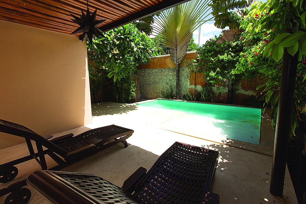 Hotel Casa San Angel 63/68