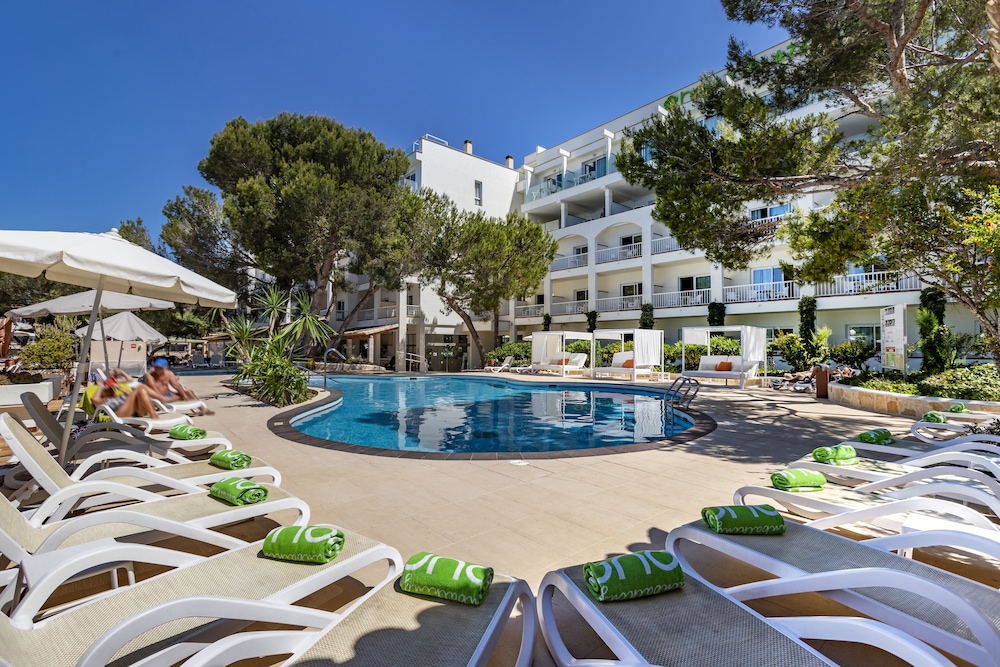 Aparthotel Houm Plaza Son Rigo 68/70