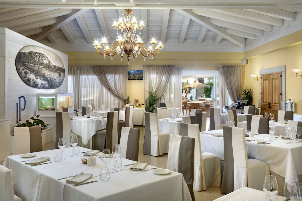 Grand Hotel Cannigione 56/70
