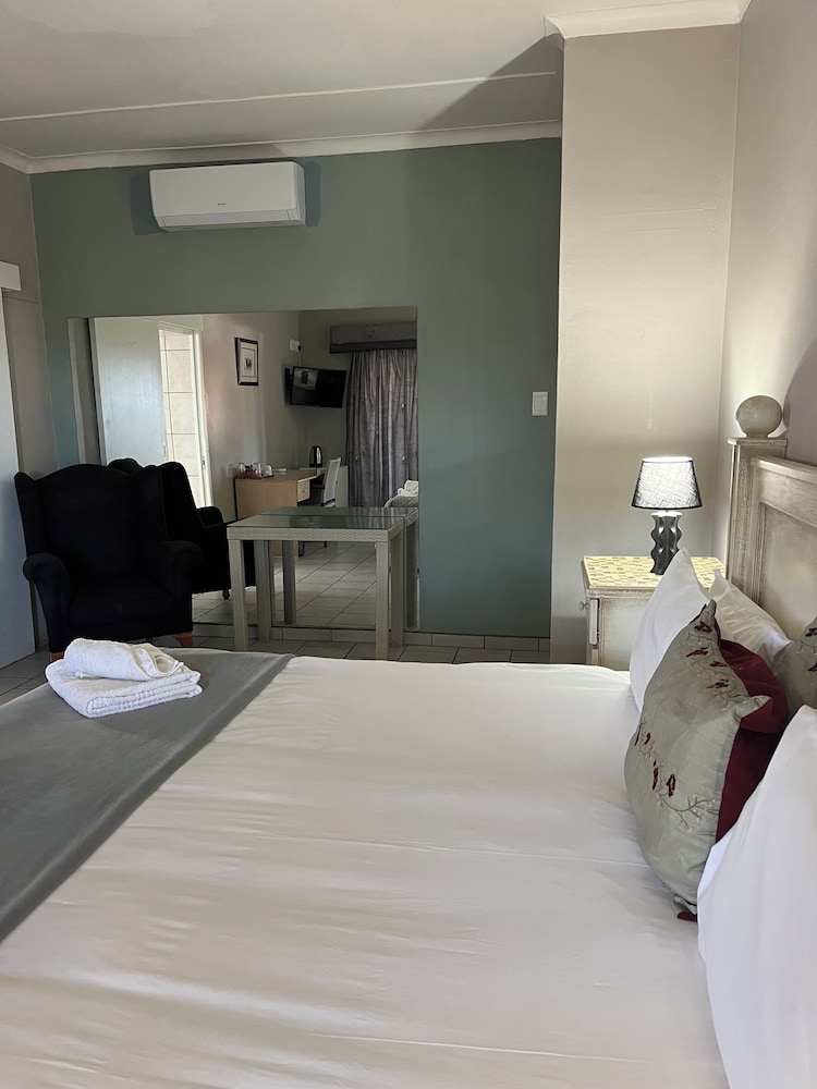 Hotel Pension Casa Africana 19/50