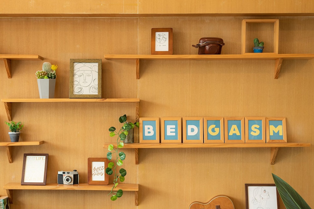 Bedgasm Poshtel X Café At Nimman in CHIANG MAI
