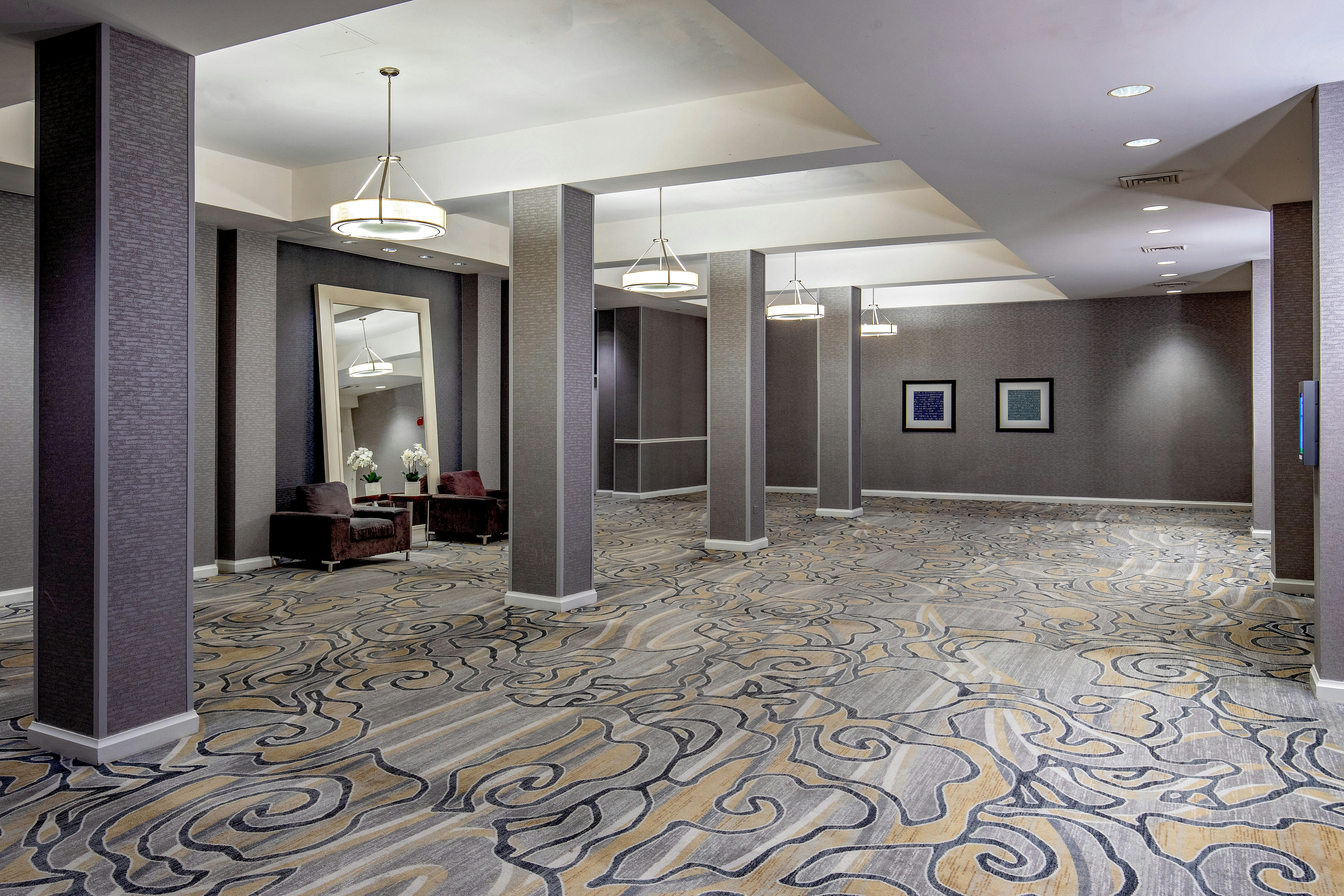 DoubleTree by Hilton Chicago - North Shore Conference Center 10/49