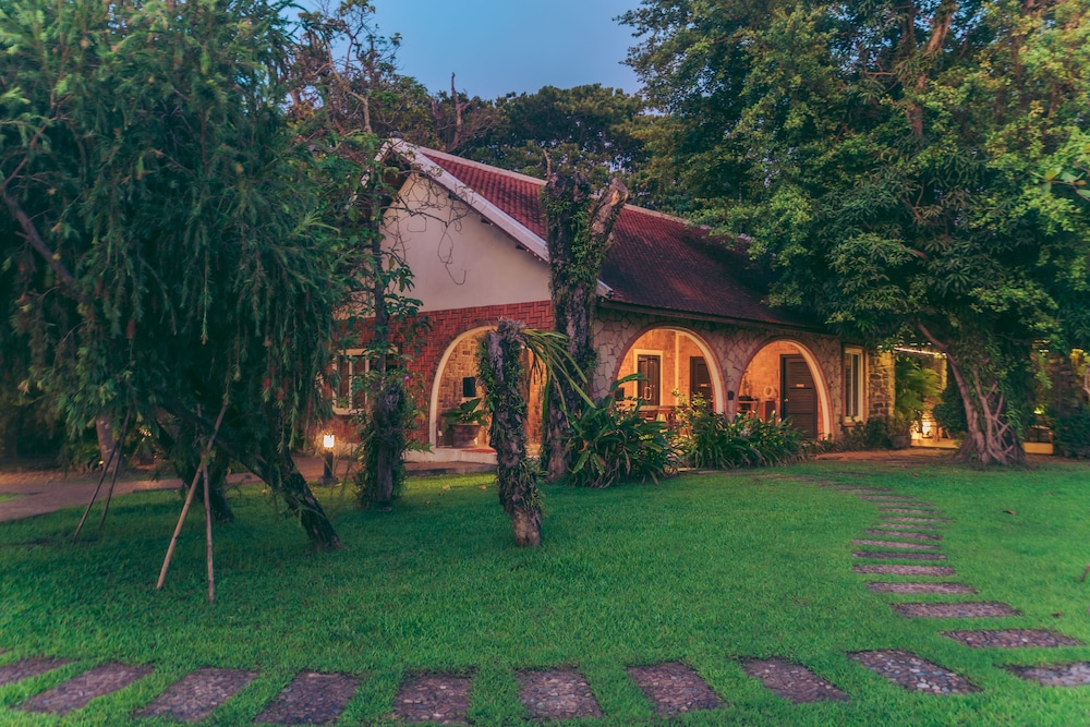 Samanea Beach Resort 41/50