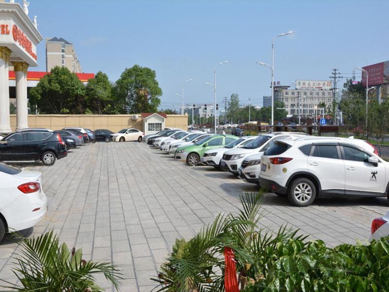 Vienna Hotel (Hefei Mingzhu Square University Town) 24/25