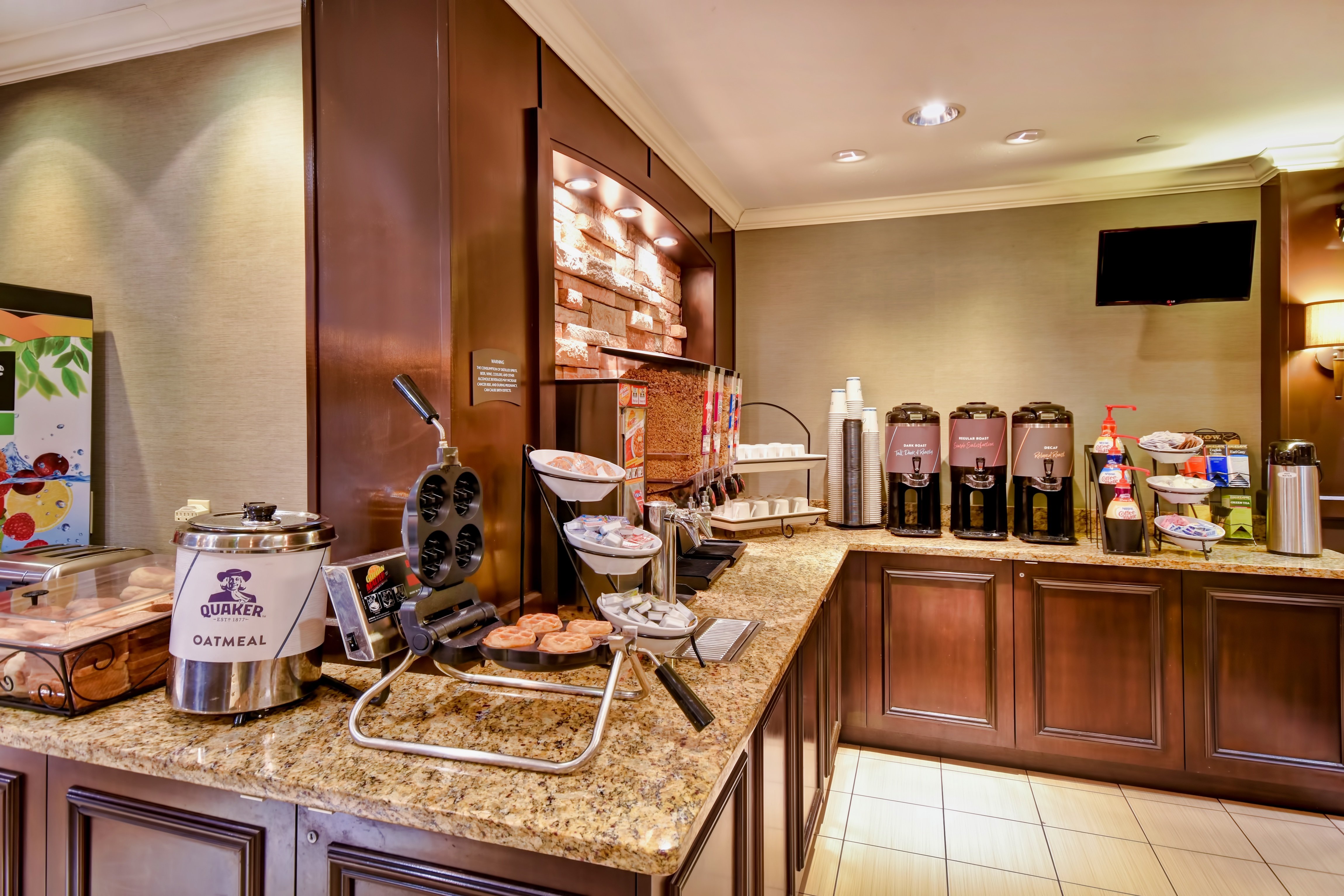 Staybridge Suites Middleton/Madison-West 46/49
