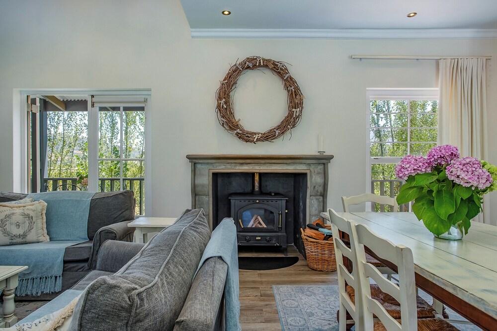 Rose Cottage 21/50