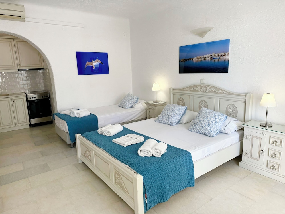 Anthos Apartments 11/50