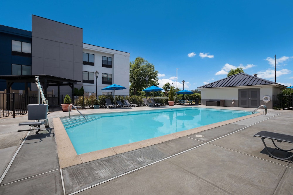 Hampton Inn Princeton, NJ 3/89
