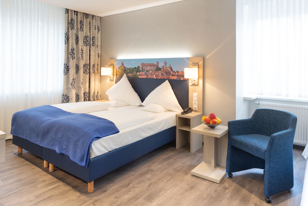 Ringhotel Loew S Merkur 29/59
