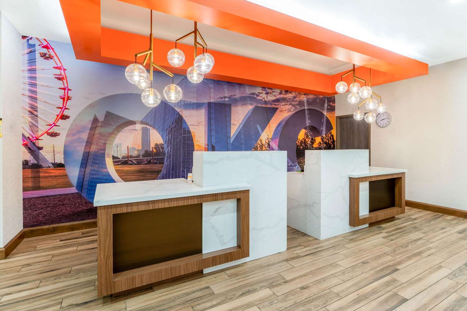 La Quinta Inn & Suites by Wyndham Oklahoma City Airport 7/50