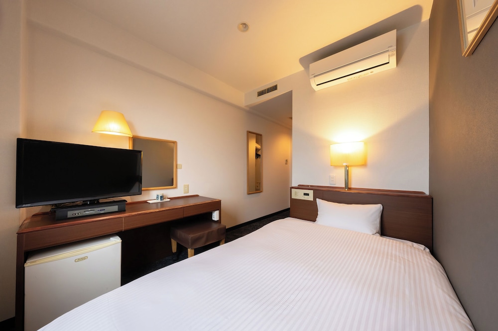 Omura Central Hotel 26/59